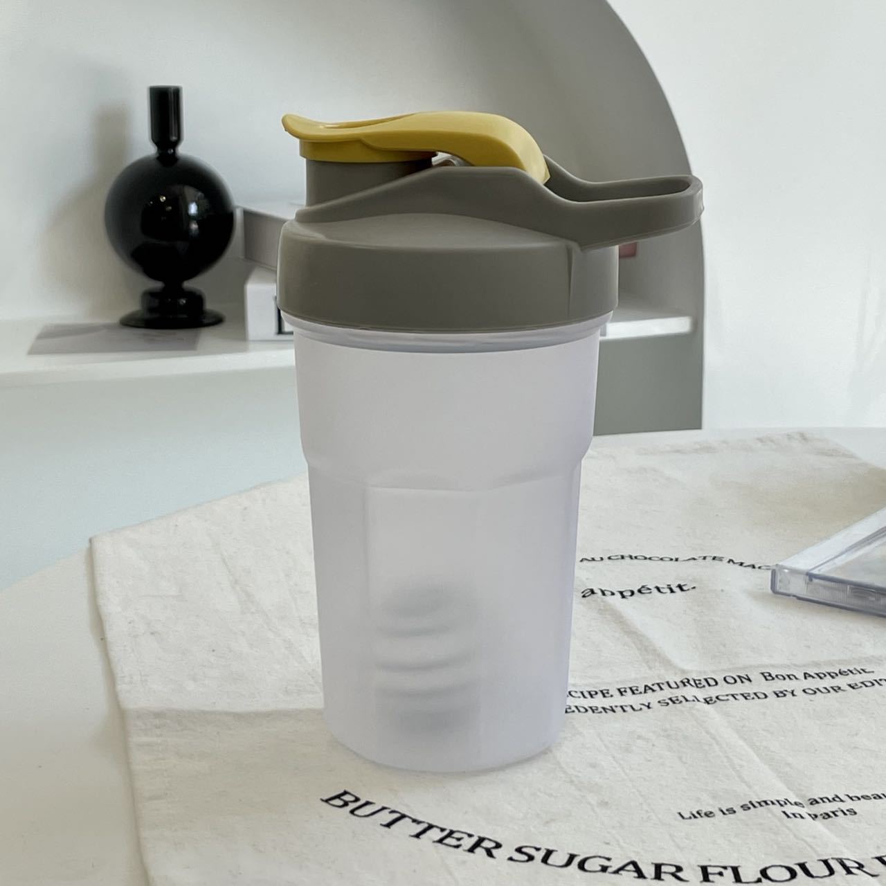 SwiftBlend 400ml Portable Shaker Cup