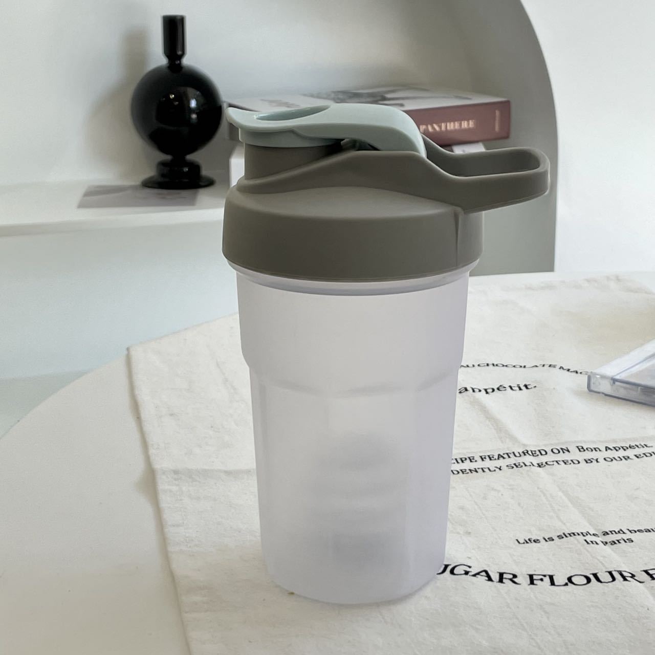 SwiftBlend 400ml Portable Shaker Cup